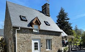 Le Petit Fleur - The Little Flower, Cosy Cottage