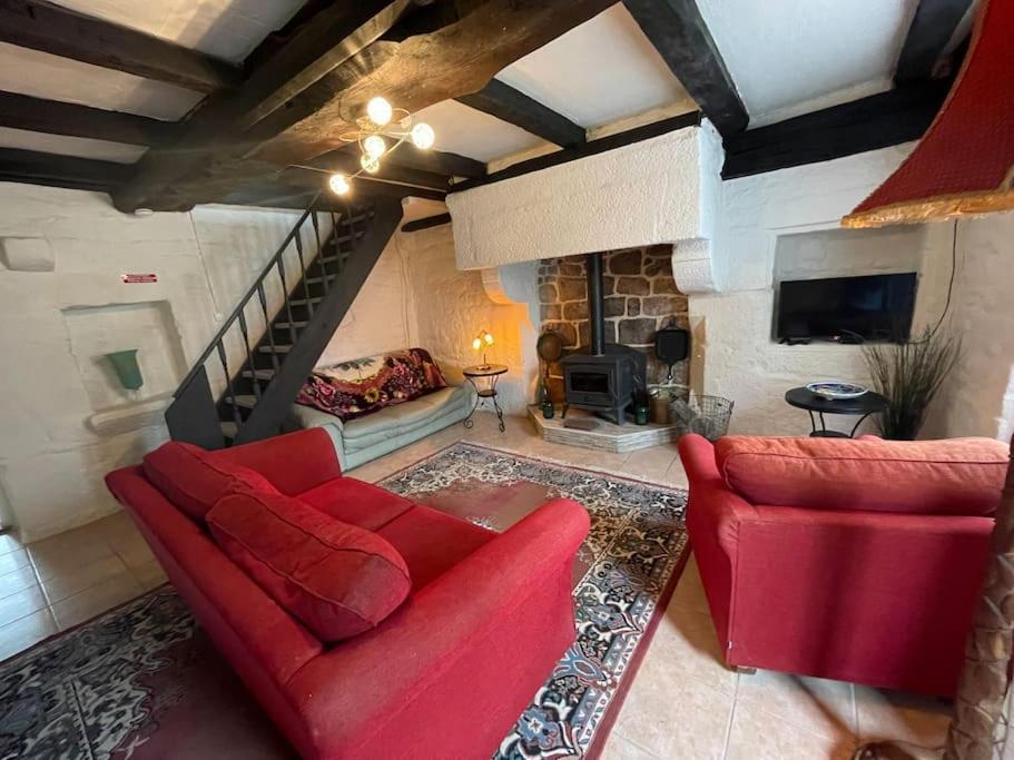 Le Petit Fleur - The Little Flower, Cosy Cottage Saint-Michel-de-Montjoie Extérieur photo